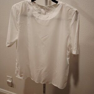 Carriage Court Women's Vintage White Short Sleeve Blouse Size 10 Polyester